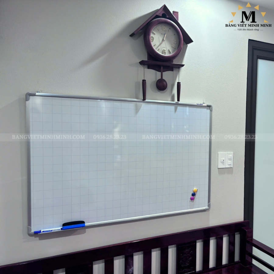 Bảng từ trắng treo tường 11 290701