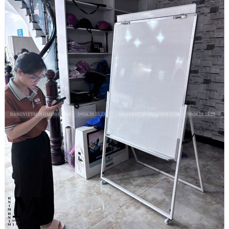 Bảng Flipchart chân gấp 7 040805